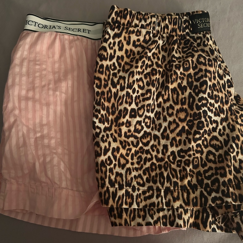 Victoria's Secret Pink and Leopard Short